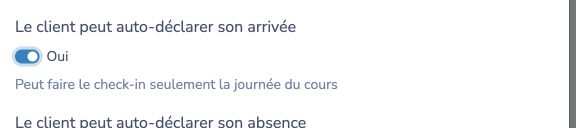 Activer l’auto-déclaration de l’arrivée dans les options avancées du cours