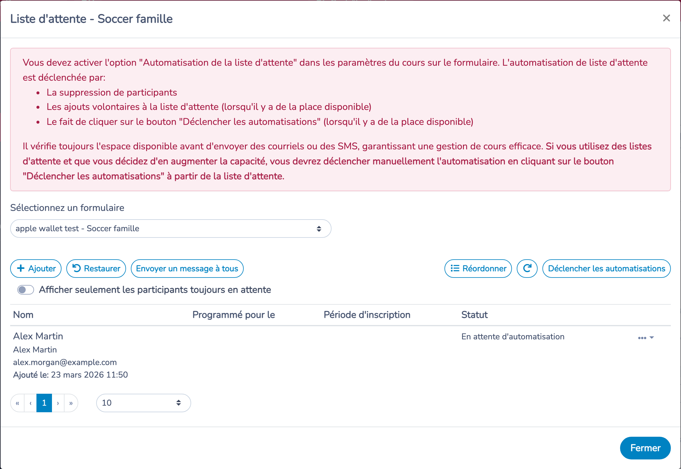 File d’attente d’un cours avec ajout, restauration, réordonnancement et automatisations