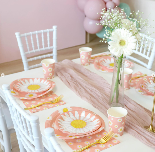 Kids Table Decor