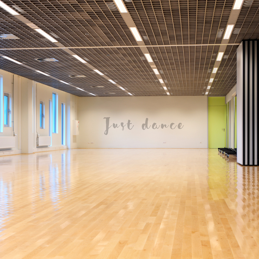 Share quotes at your studios front desk