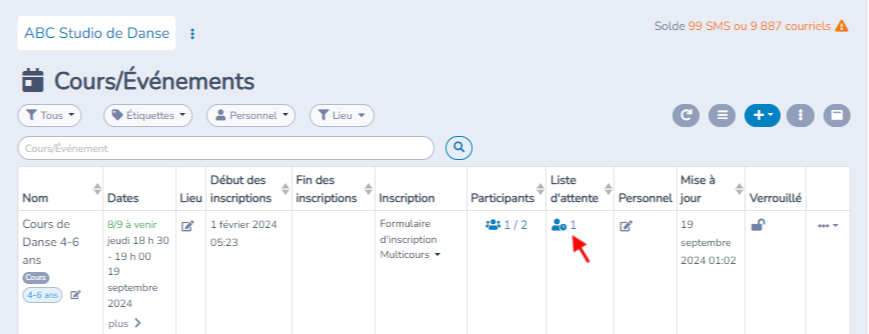 Liste d'attente sur formulaire d'inscription — illustration