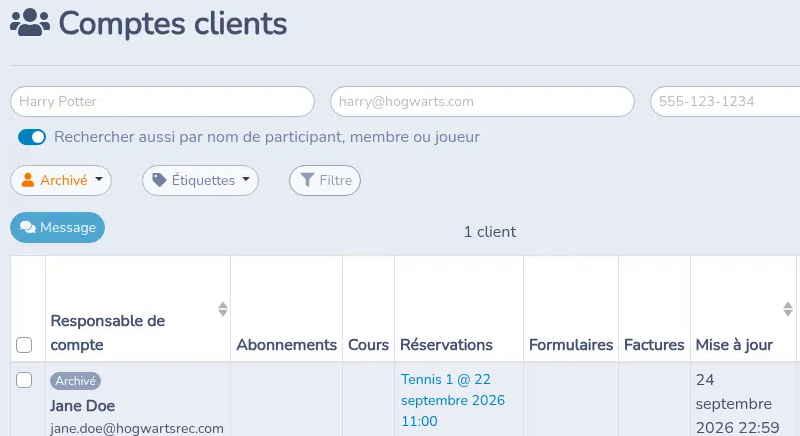 Page Comptes clients filtrée sur Archivé, avec un client portant l’étiquette Archivé au-dessus de son nom