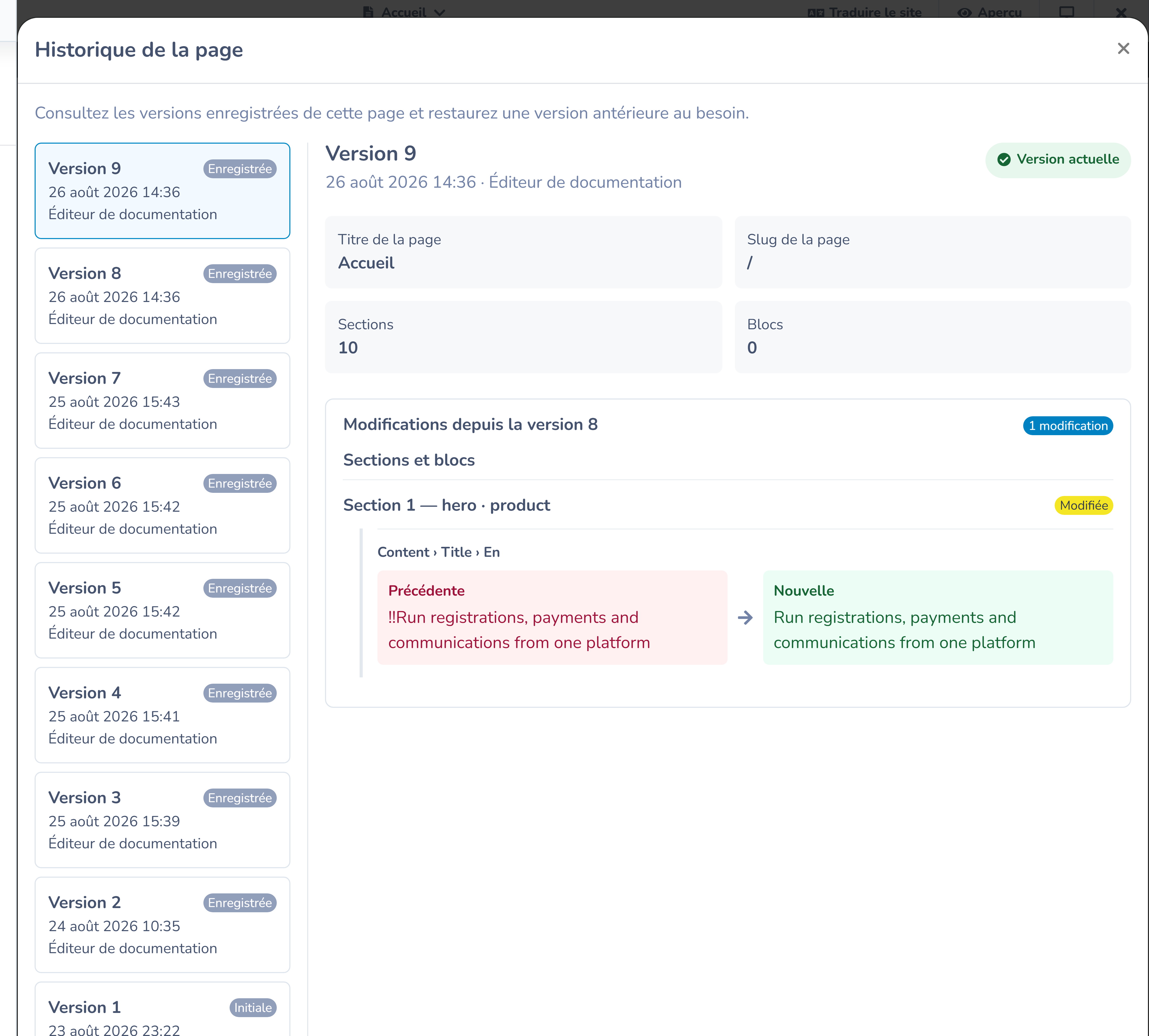 Historique de la page avec les versions enregistrées et les commandes de restauration